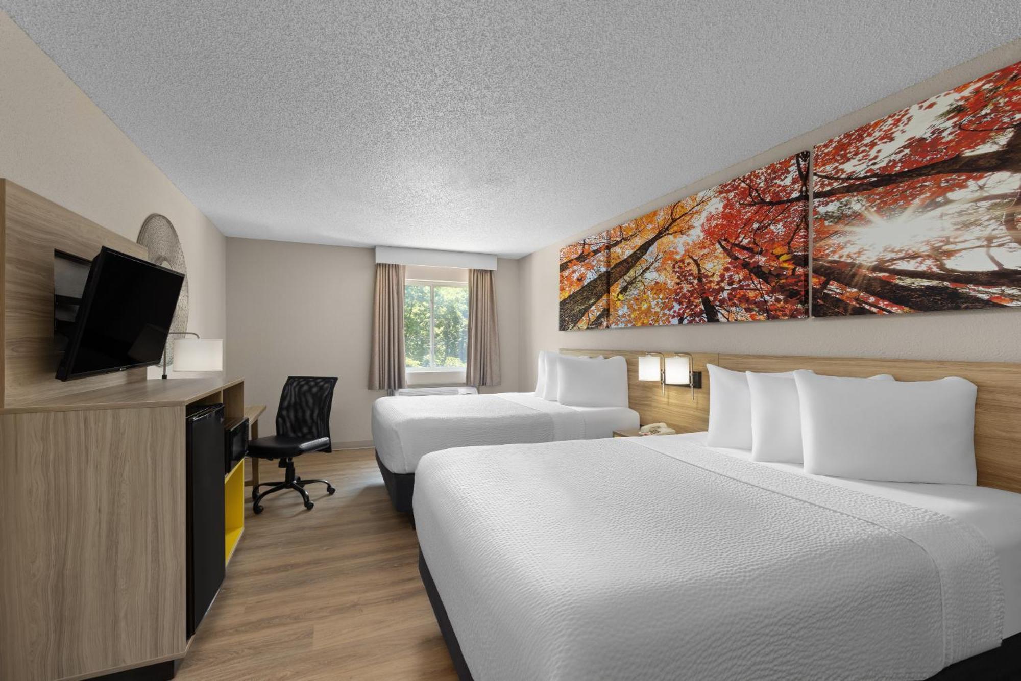 Days Inn By Wyndham Carthage Ngoại thất bức ảnh